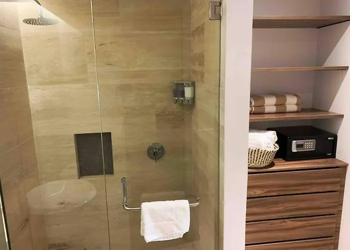 Kaab South - Beautiful Big - Rooftop Pool Ocean View *